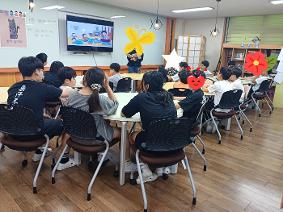 6월 첫번째 학부모 책사랑회 동화구연